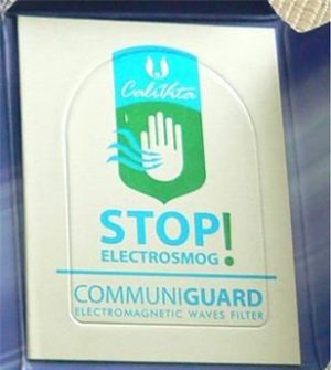 CommuniGuard - elektronski uređaj za zaštitu i komunikaciju.